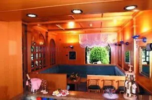 Garden 안졸라델에밀리아